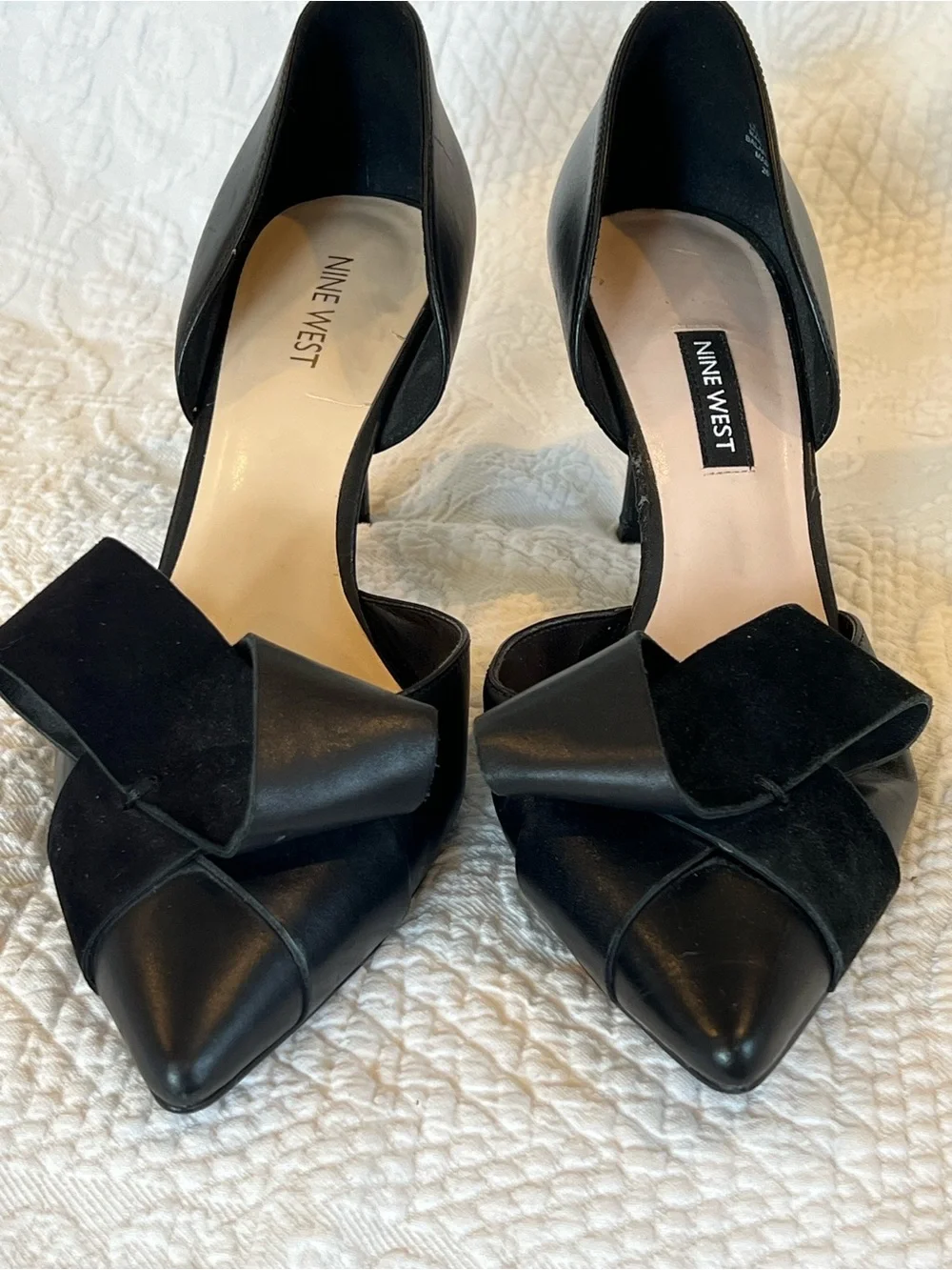 💙 Nine West Black Leather McFally d’Orsay Pumps Suede Bow Pointed Toe Size 10